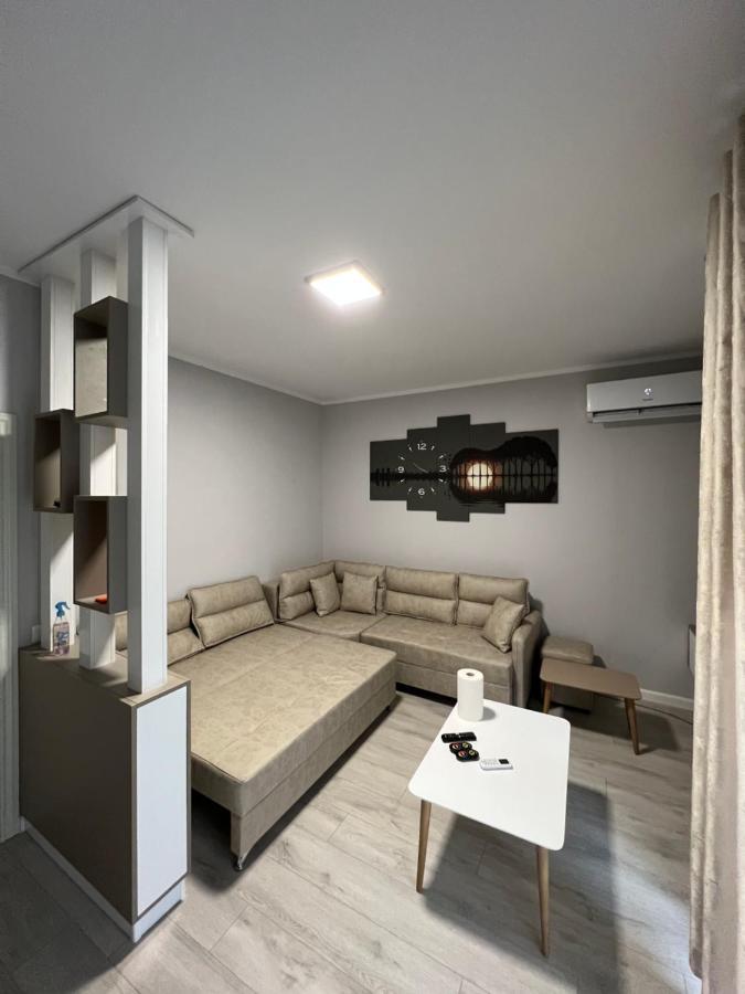 090 Area Apartment ติรานา ภายนอก รูปภาพ